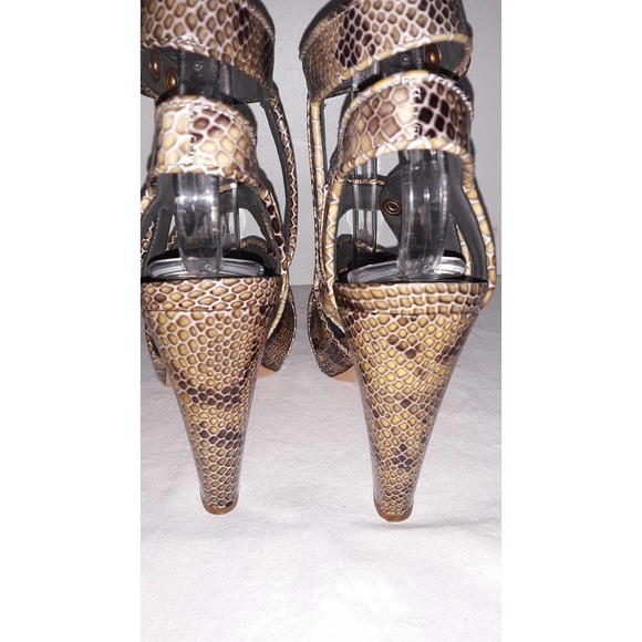 Loeffler Randall Sz 8.5B Tan, Cream & Grey Embossed Platform Sandals - Picture 5 of 14